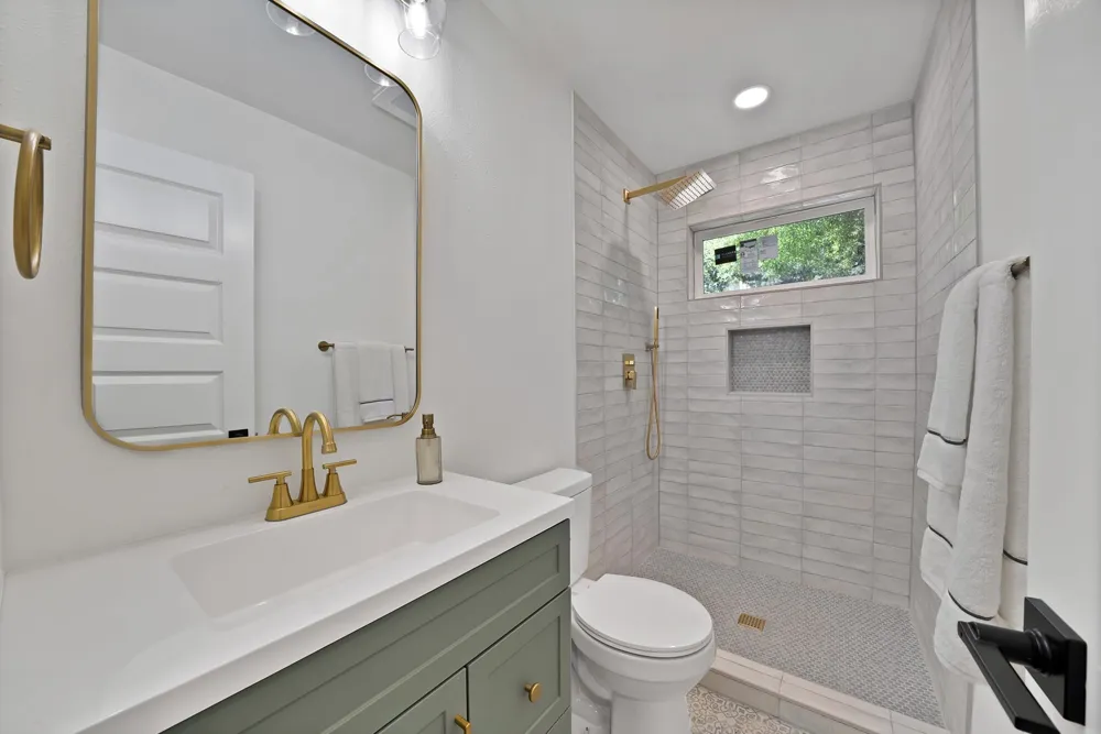 2926 Hillglenn Road Dallas, TX 75228