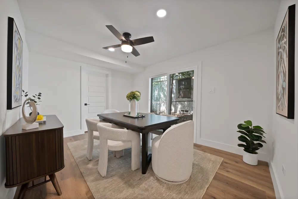 2926 Hillglenn Road Dallas, TX 75228