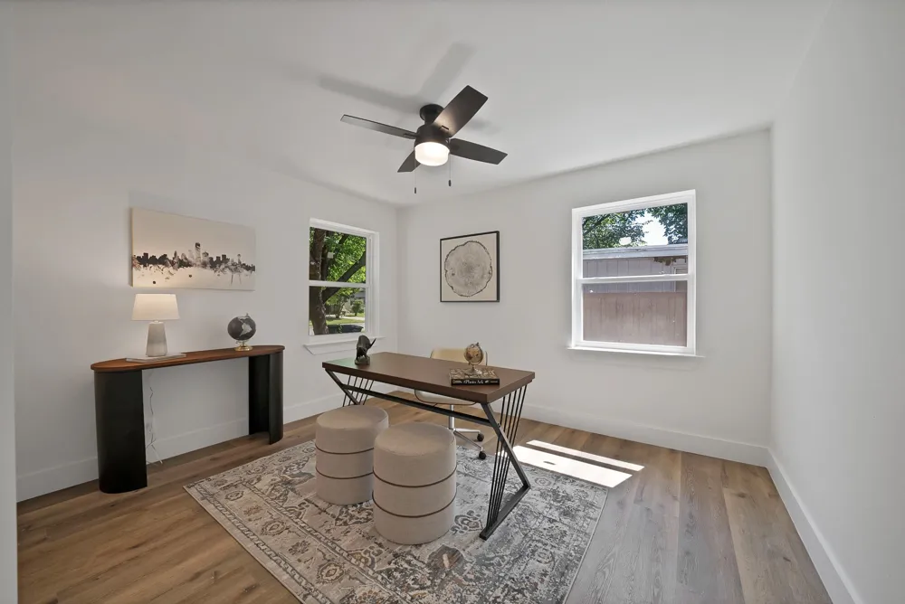2926 Hillglenn Road Dallas, TX 75228