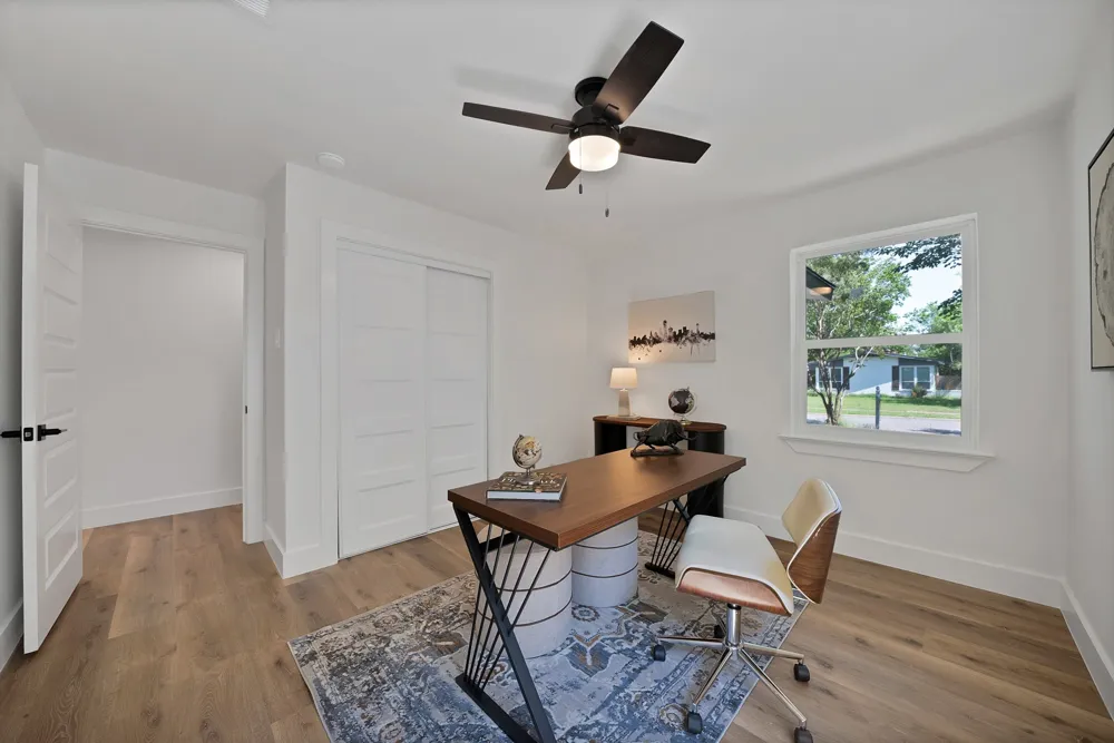 2926 Hillglenn Road Dallas, TX 75228