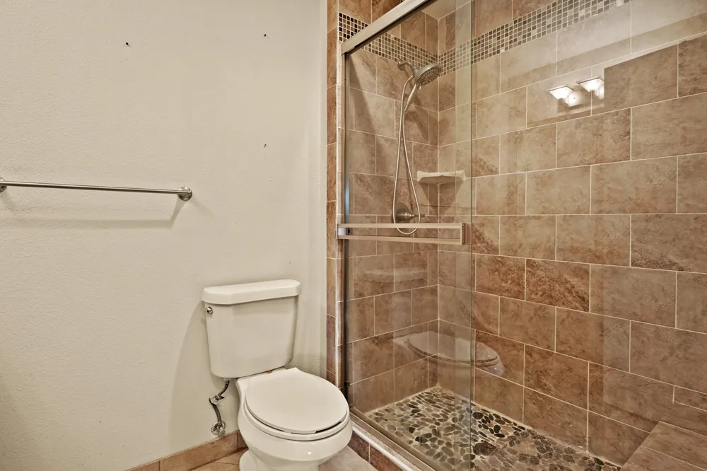 119 Billy Daniels Mt Pleasant, TX 75455