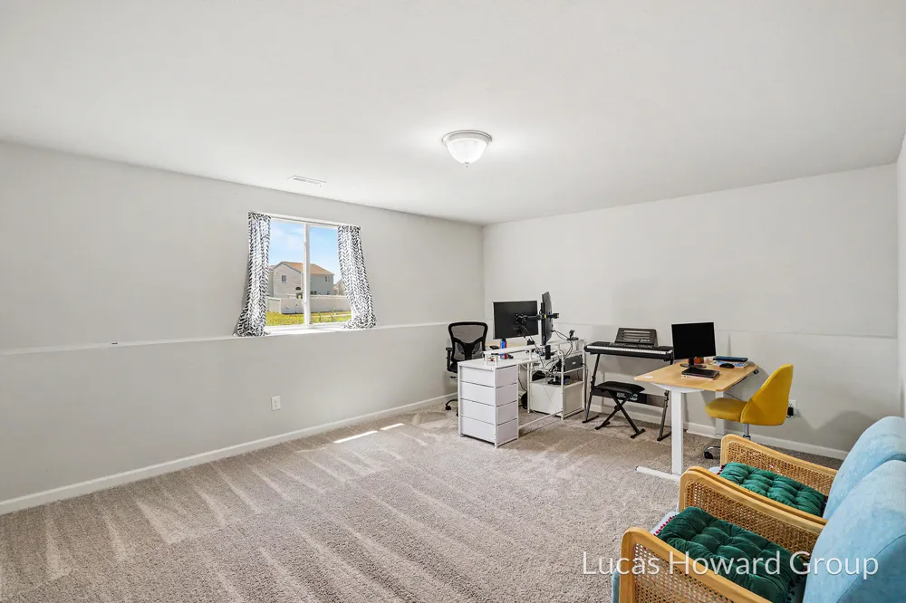 1678 Harper Grove Lane Vicksburg, MI 49097