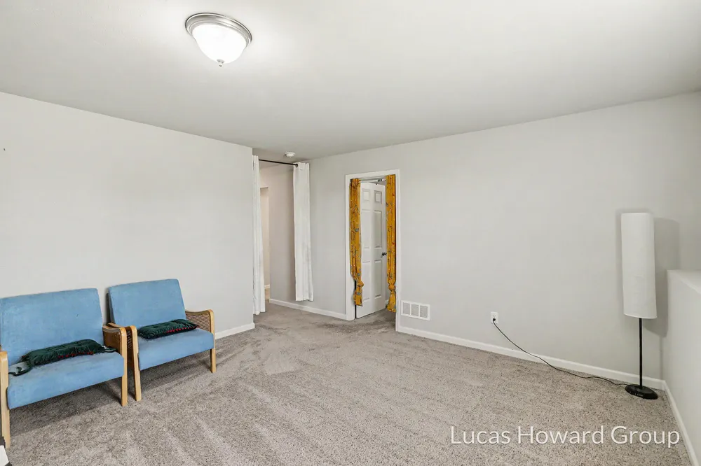 1678 Harper Grove Lane Vicksburg, MI 49097