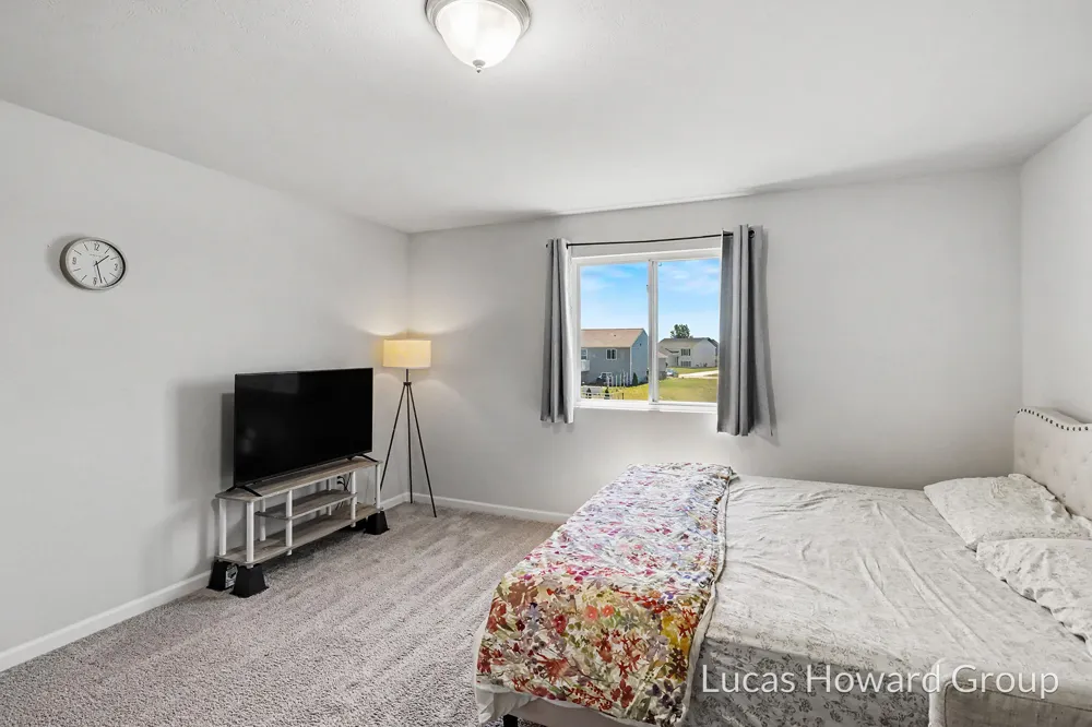 1678 Harper Grove Lane Vicksburg, MI 49097