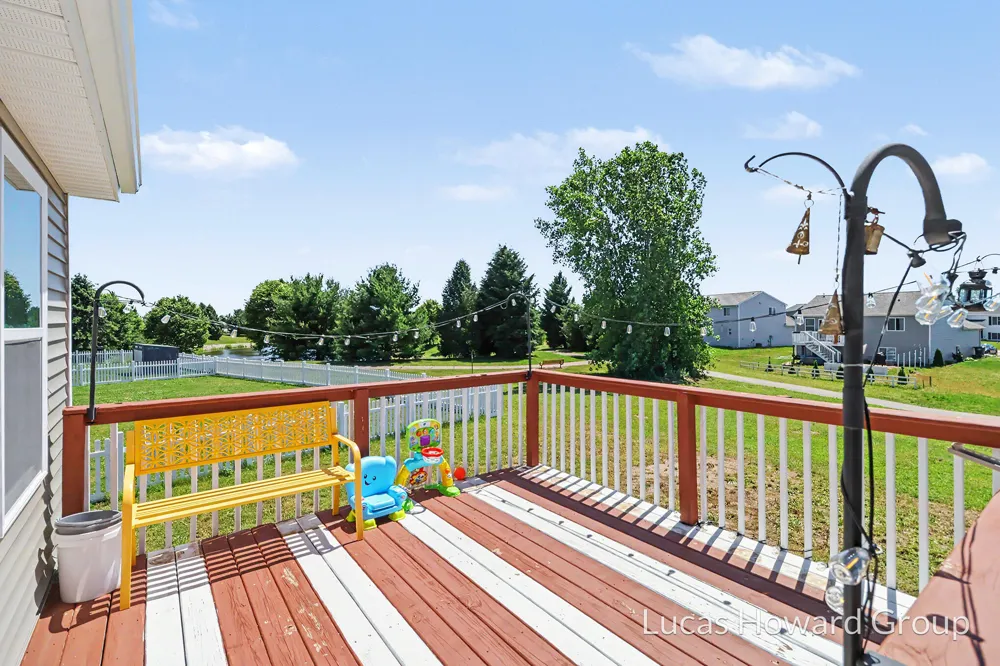 1678 Harper Grove Lane Vicksburg, MI 49097