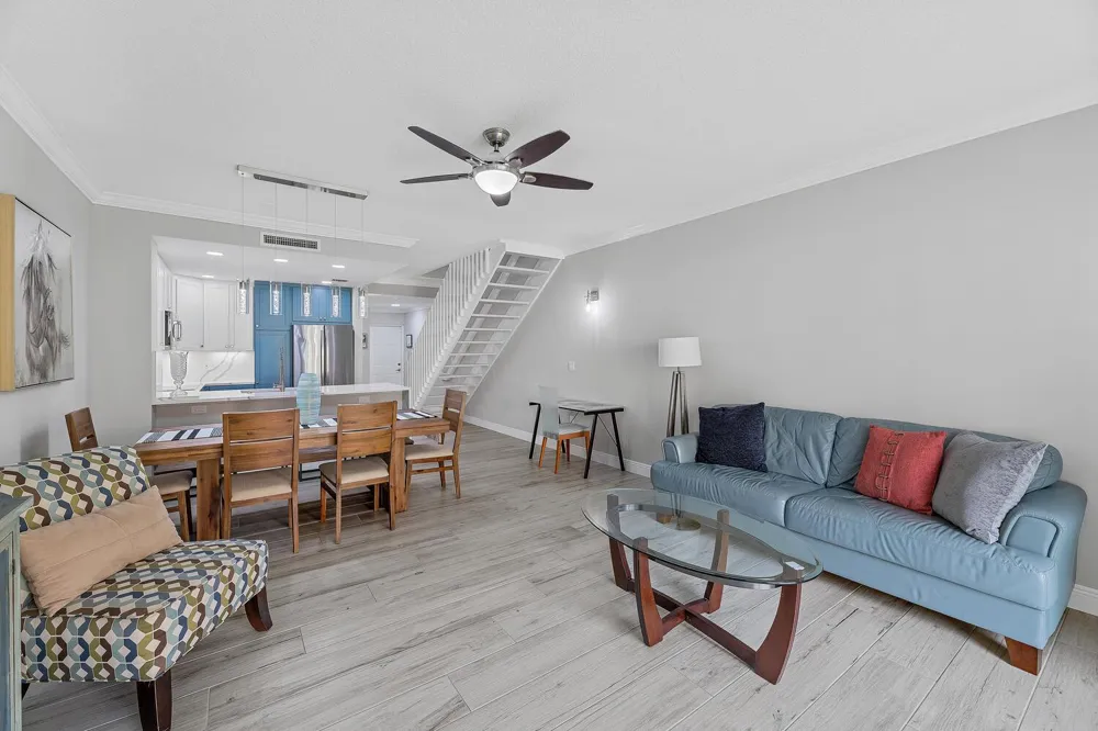 11775 St Andrews Place #103 Wellington, FL 33414
