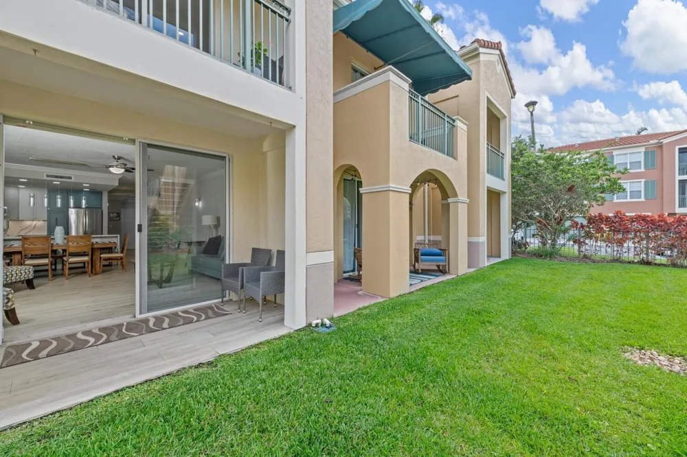 11775 St Andrews Place #103 Wellington, FL 33414