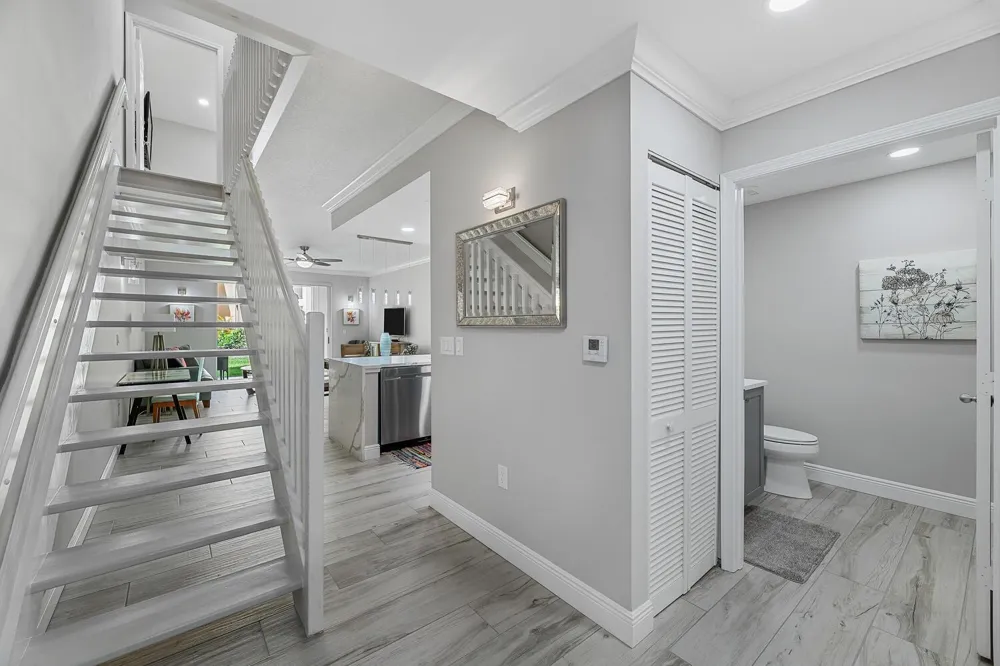 11775 St Andrews Place #103 Wellington, FL 33414