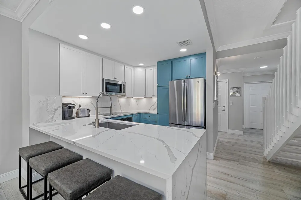 11775 St Andrews Place #103 Wellington, FL 33414