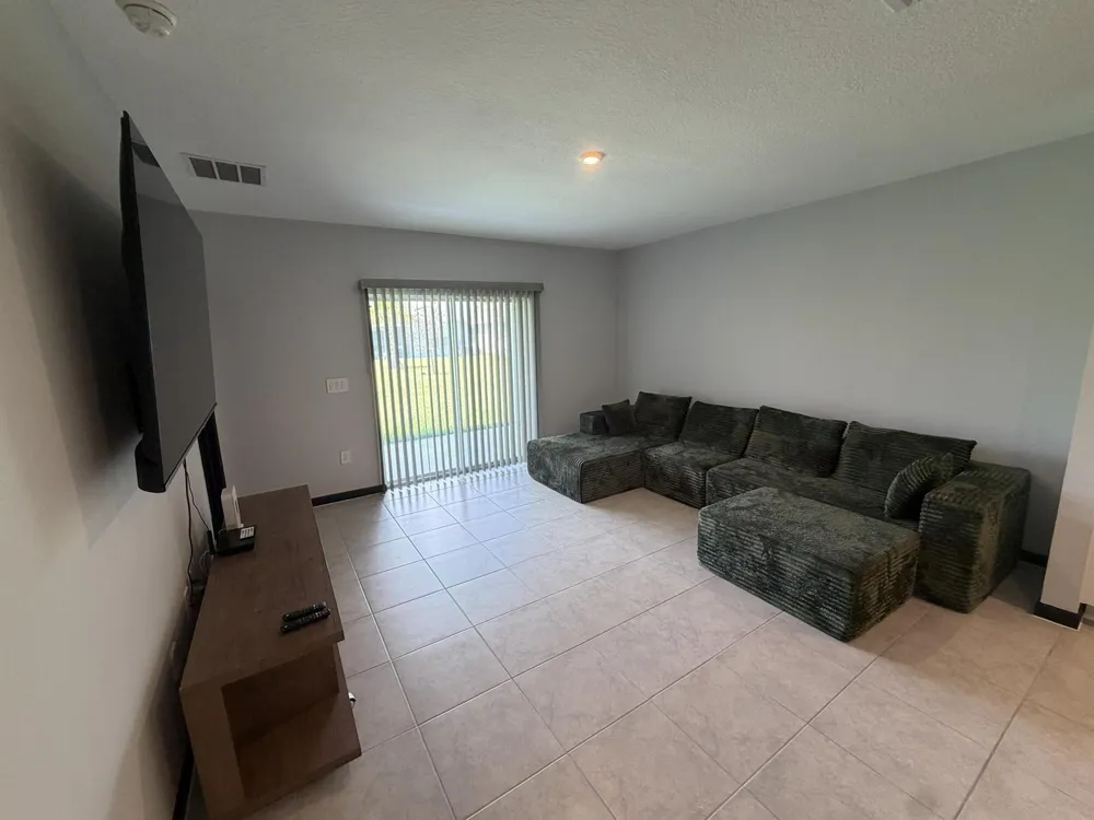 845 Persimmon Place Fort Pierce, FL 34981