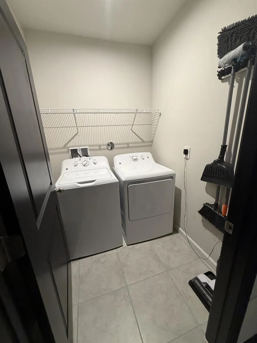 845 Persimmon Place Fort Pierce, FL 34981