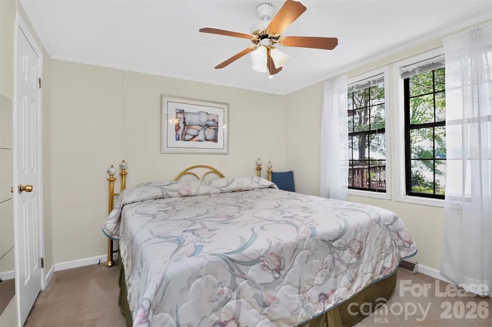 120 Stepaside Lane Mooresville, NC 28117