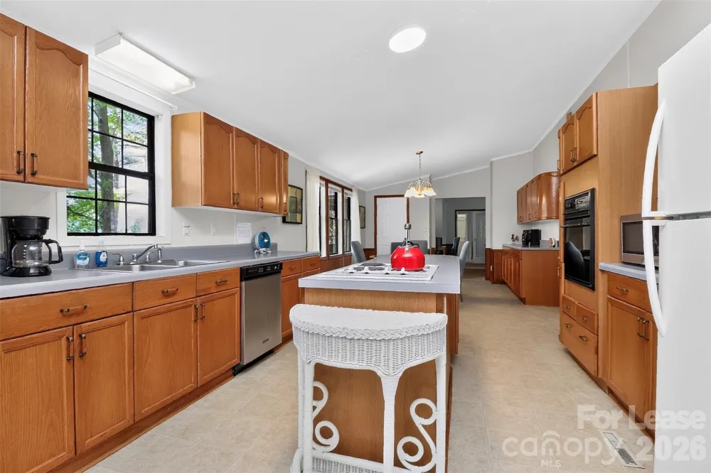 120 Stepaside Lane Mooresville, NC 28117