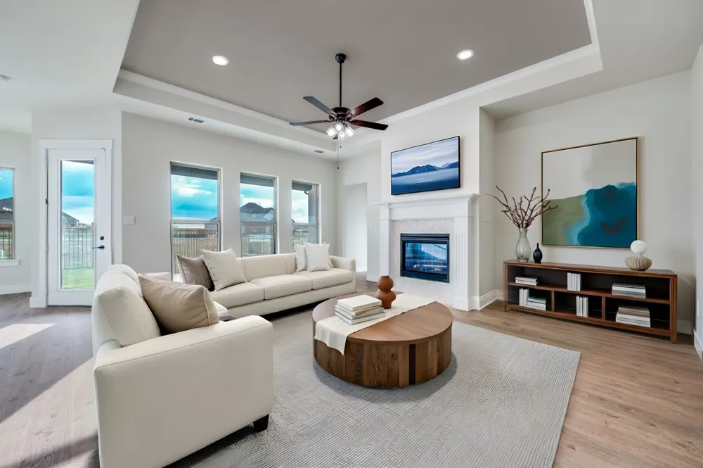 1901 Cascada Way Little Elm, TX 75068