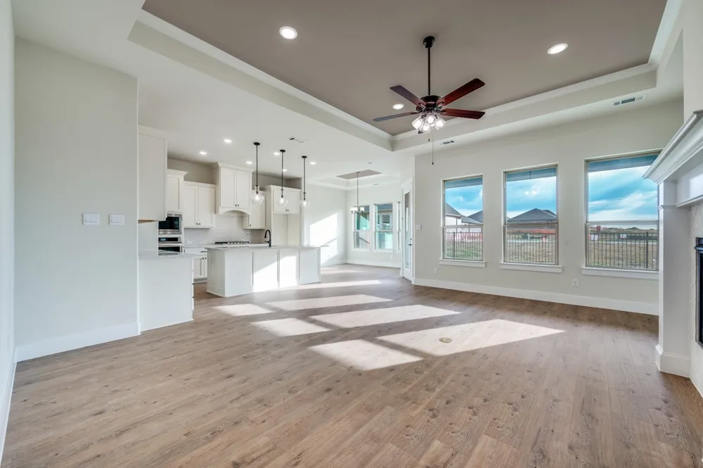 1901 Cascada Way Little Elm, TX 75068