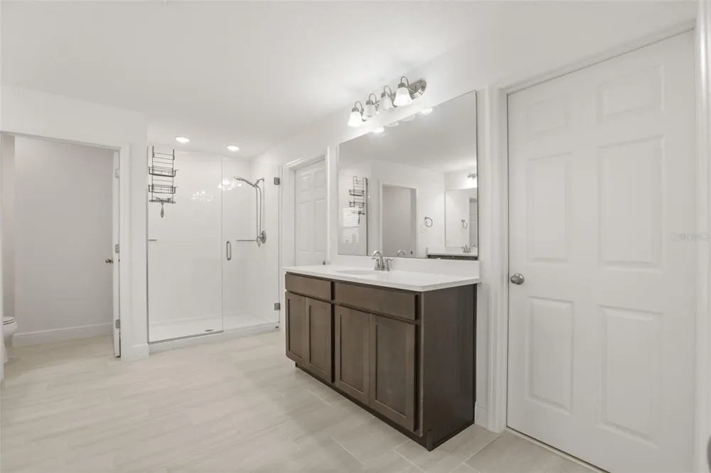 1299 WOODLINE DR Deland, FL 32720