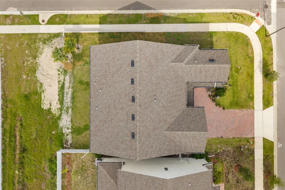 1299 WOODLINE DR Deland, FL 32720