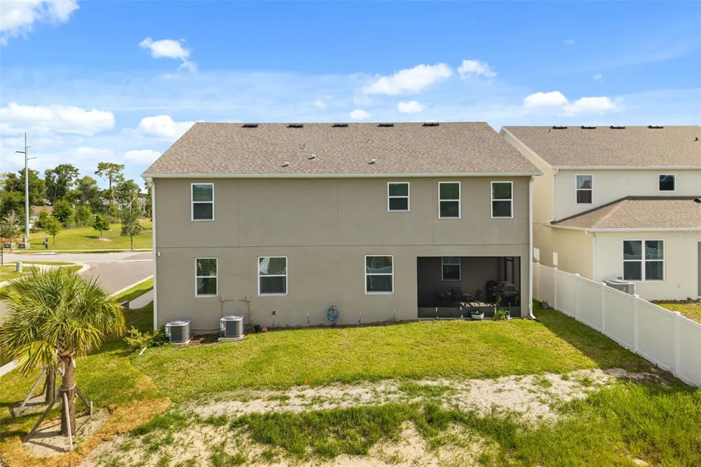 1299 WOODLINE DR Deland, FL 32720