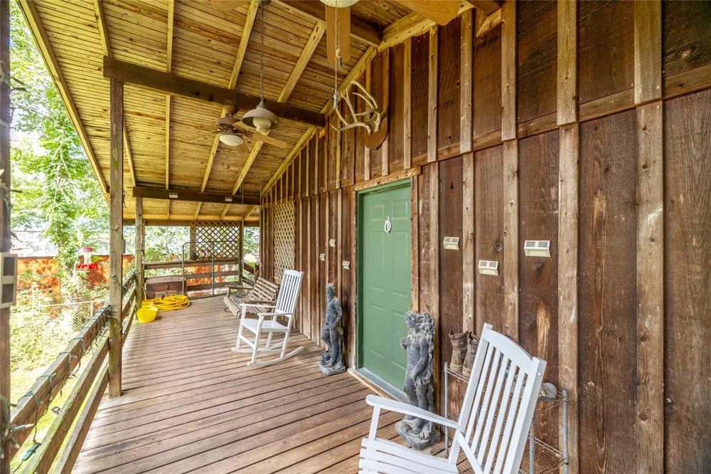 25210 Hemlock Lane Cleveland, TX 77328