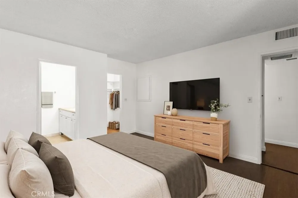 7033 Stewart and Gray Road #24 Downey, CA 90240