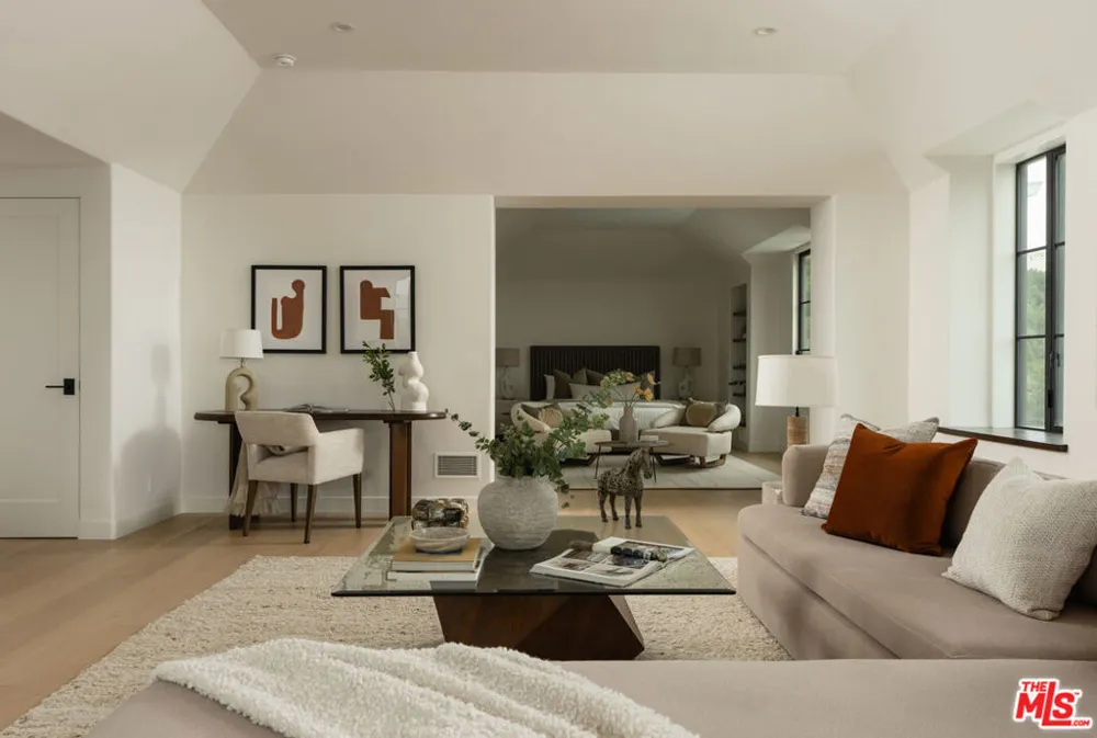 1925 Jelinda Drive Montecito, CA 93108