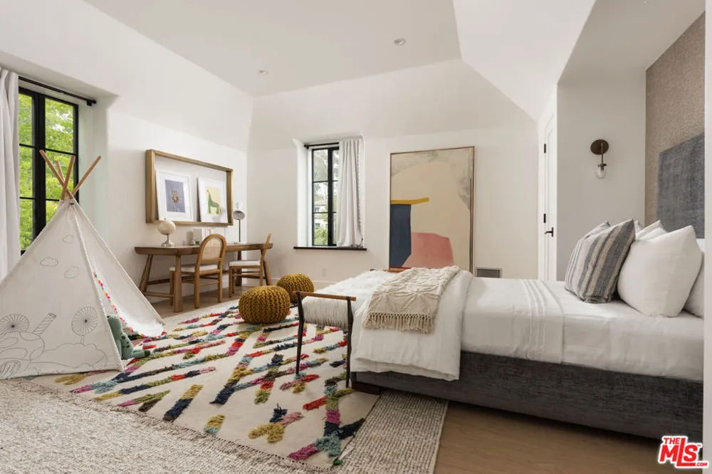 1925 Jelinda Drive Montecito, CA 93108