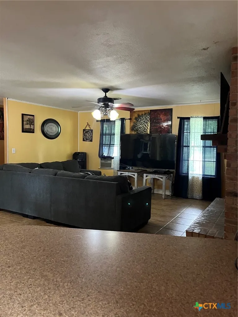 501 S 6th Street Lometa, TX 76853