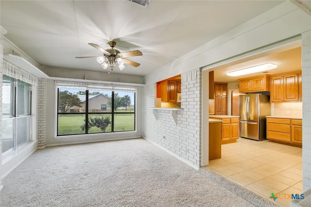 7 Brenda Lane Round Rock, TX 78665