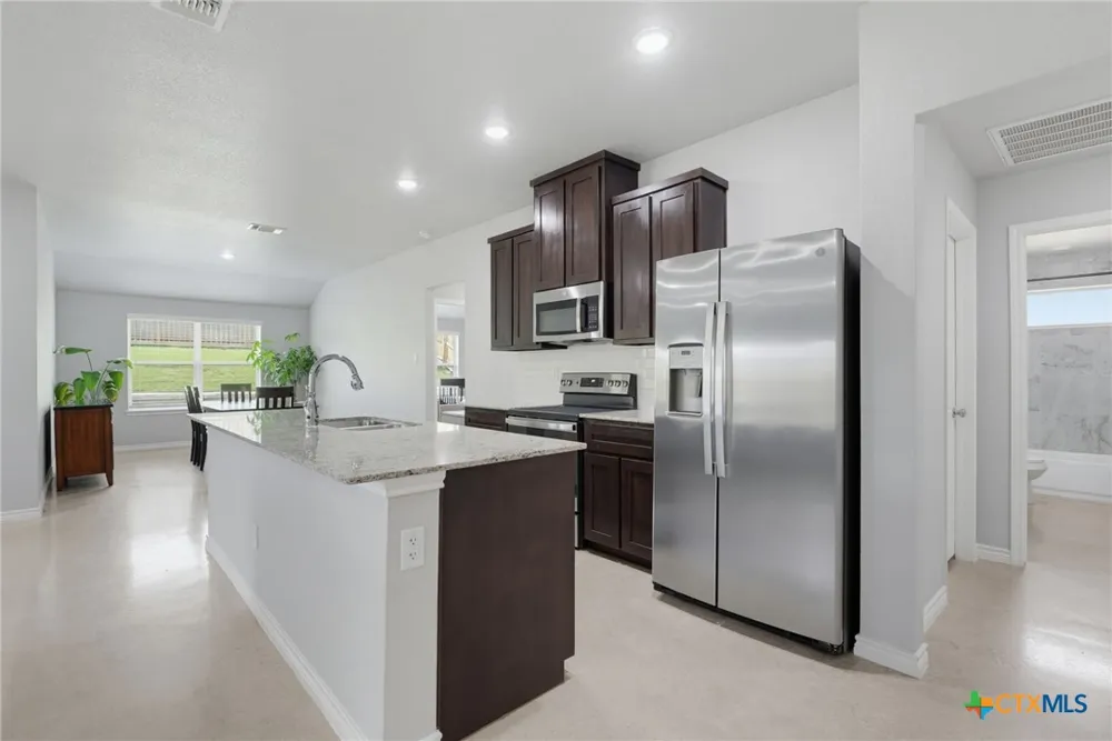 1645 Dryden Avenue Copperas Cove, TX 76522