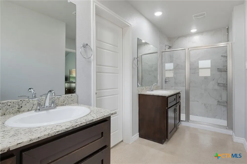 1645 Dryden Avenue Copperas Cove, TX 76522