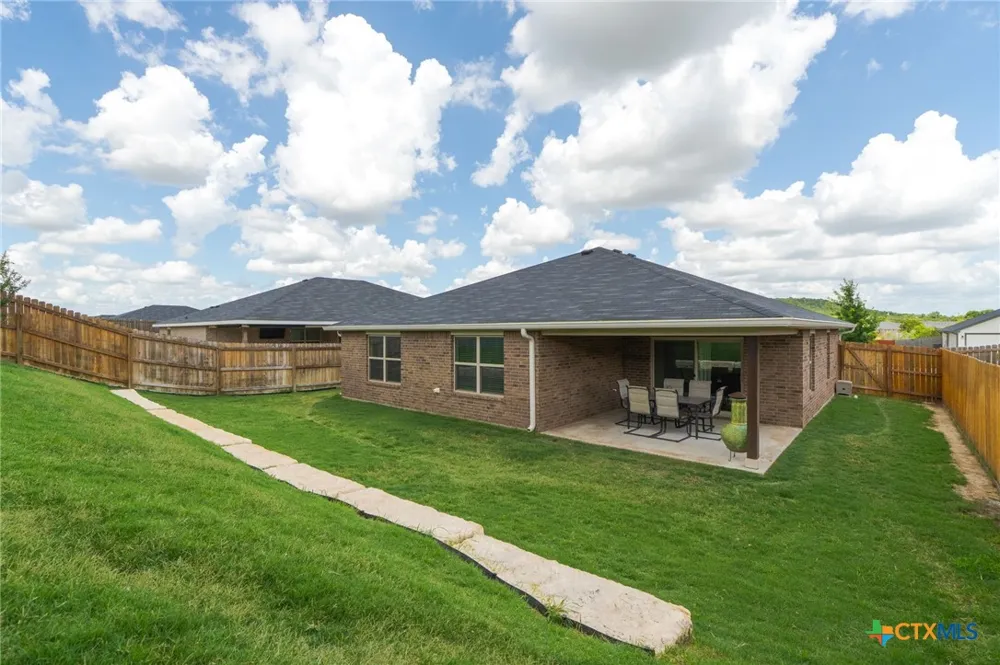 1645 Dryden Avenue Copperas Cove, TX 76522