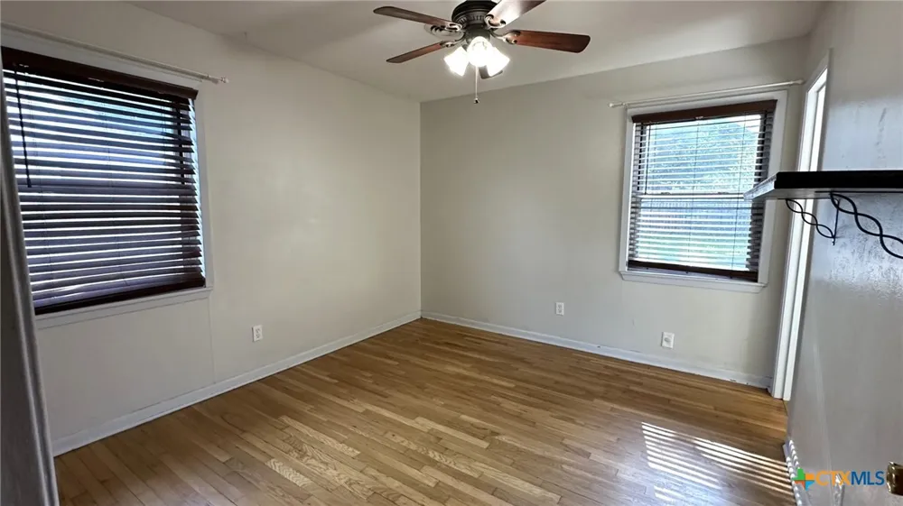 1102 S 27th Street Copperas Cove, TX 76522