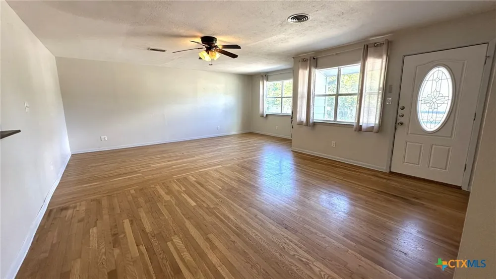 1102 S 27th Street Copperas Cove, TX 76522