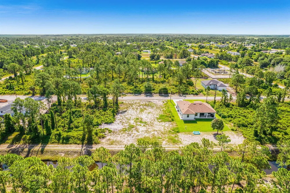 842 Genoa Avenue Lehigh Acres, FL 33974