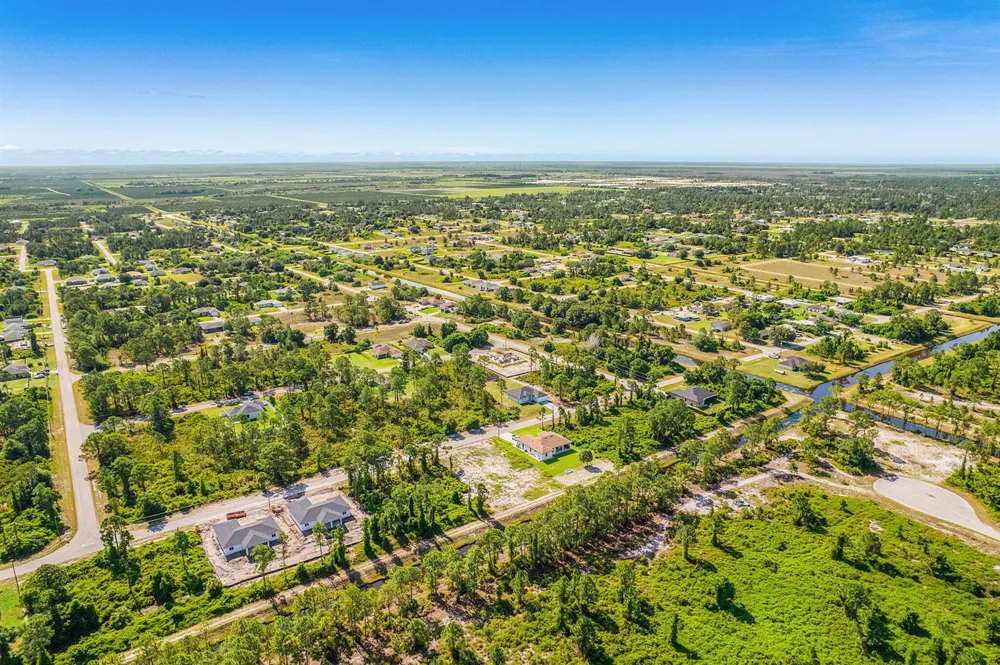 842 Genoa Avenue Lehigh Acres, FL 33974