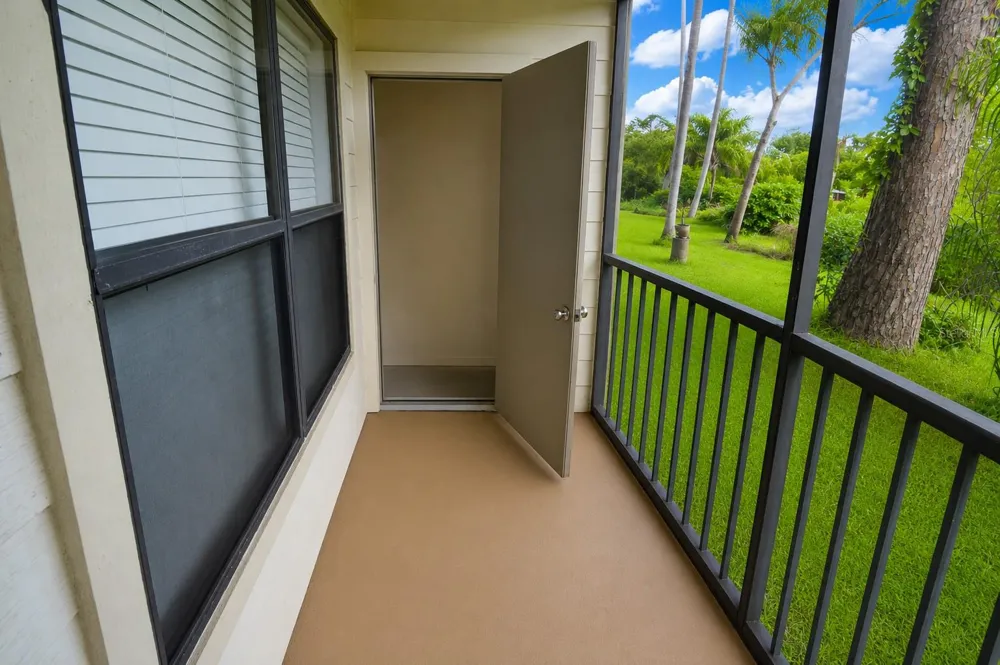 11901 4TH STREET #6106 St Petersburg, FL 33716