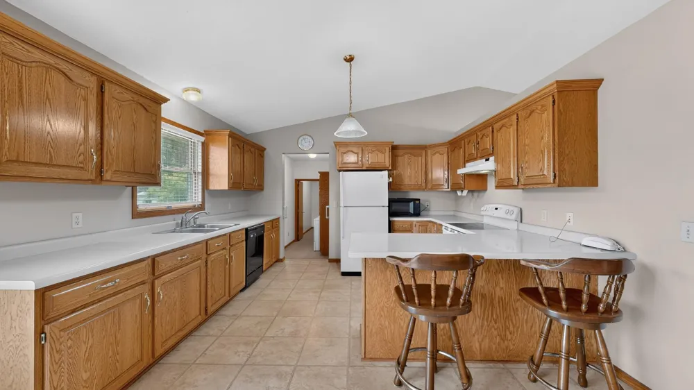 919 Sycamore Street Lake City, MN 55041