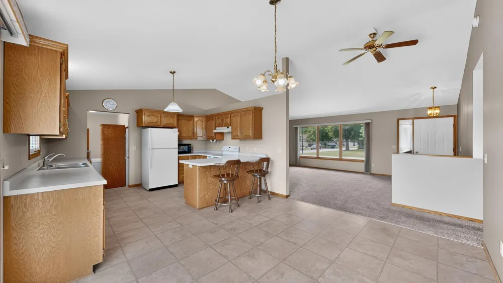 919 Sycamore Street Lake City, MN 55041