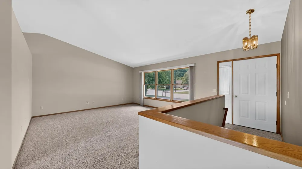 919 Sycamore Street Lake City, MN 55041