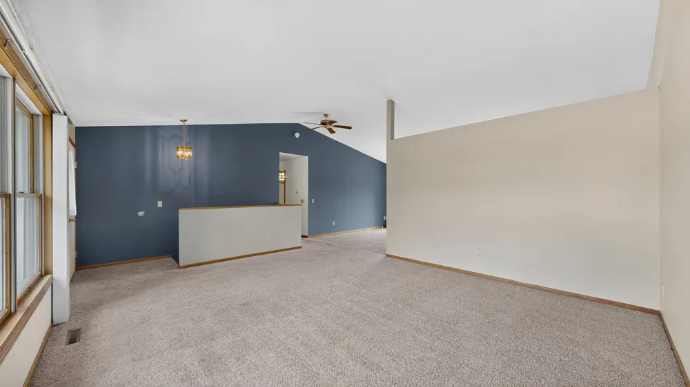 919 Sycamore Street Lake City, MN 55041