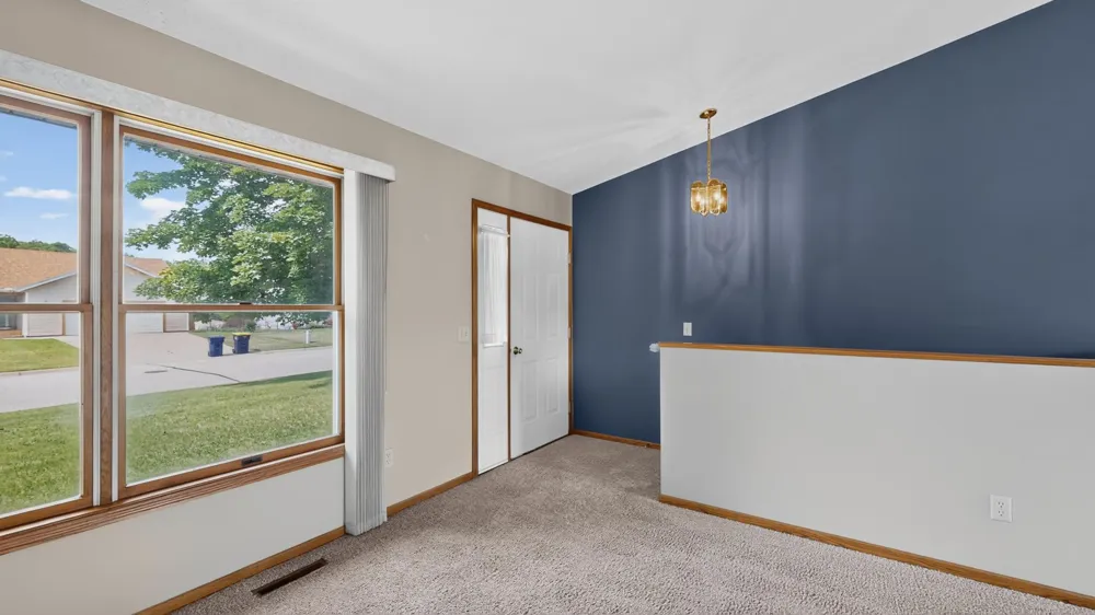 919 Sycamore Street Lake City, MN 55041