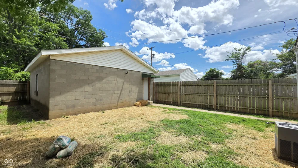 1329 S 5th Street Richmond, IN 47374