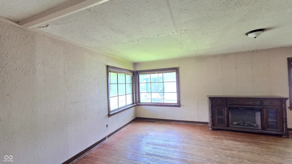 1329 S 5th Street Richmond, IN 47374