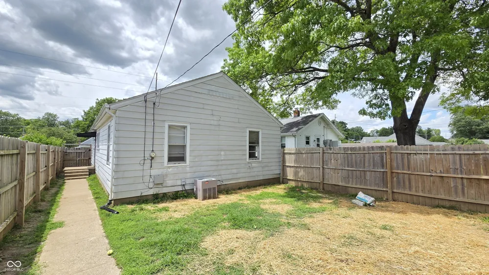 1329 S 5th Street Richmond, IN 47374