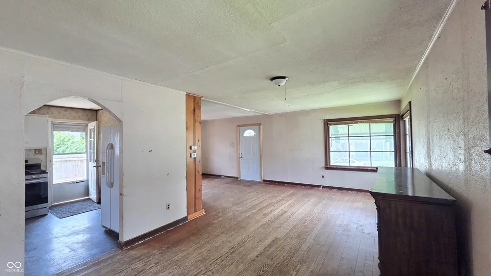 1329 S 5th Street Richmond, IN 47374