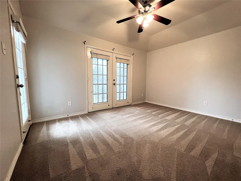 1149 King George Lane Savannah, TX 76227