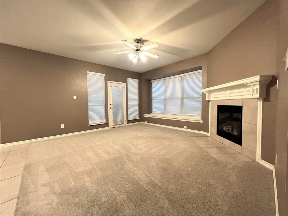 1149 King George Lane Savannah, TX 76227