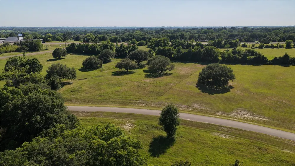Orchard Oaks Lane Brenham, TX 77833