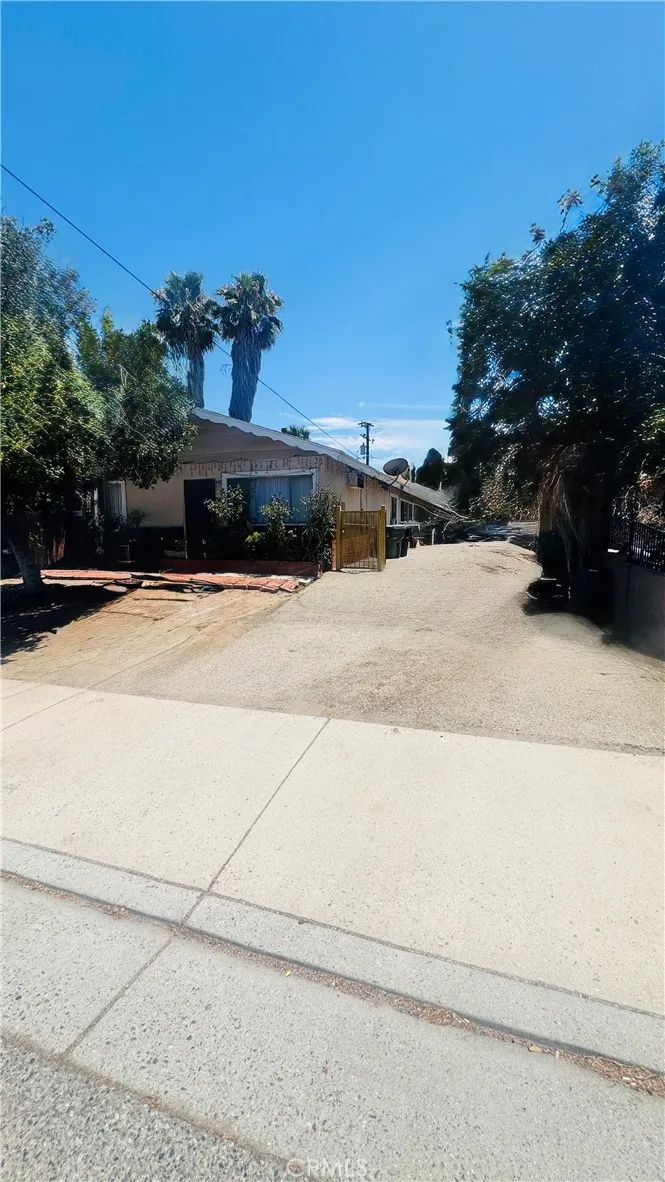 7th Corona, CA 92879
