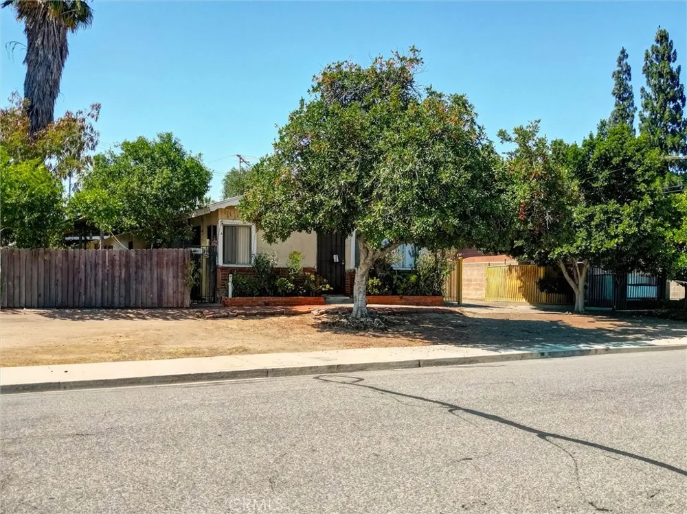 7th Corona, CA 92879